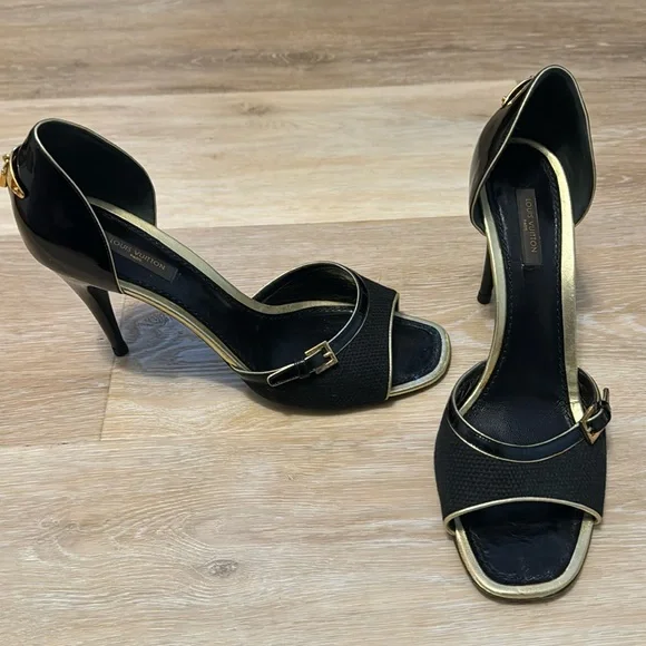 Louis Vuitton open toe pumps - Picture 3 of 5